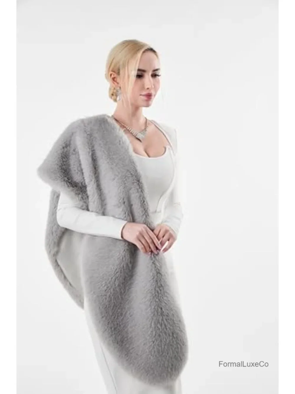 Faux Fur Wrap Shawl Winter Evening Party Cape